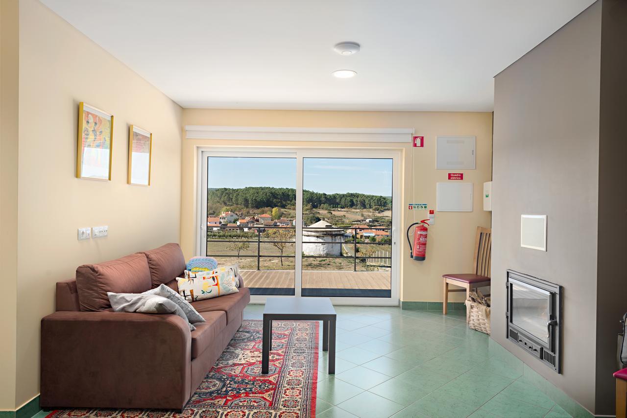 Гостевой дом Casas De Sequeiros Sequeiros  Экстерьер фото